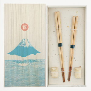 富士山桐箱（けずり桜箸先漆セット箸置き付き）